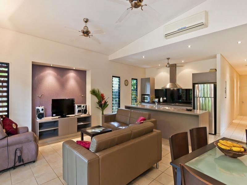 2/12 Escape Street, Port Douglas QLD 4877