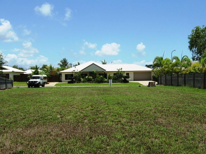 4 SUNBIRD CLOSE, Port Douglas QLD 4877
