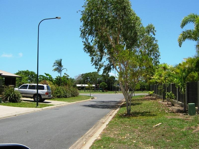 4 SUNBIRD CLOSE, Port Douglas QLD 4877