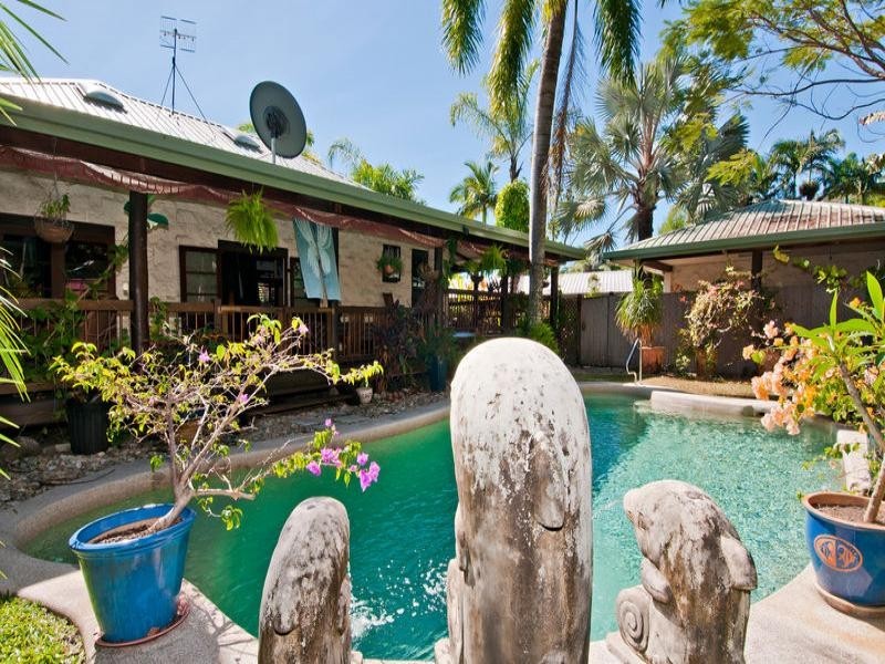 Port Douglas QLD 4877