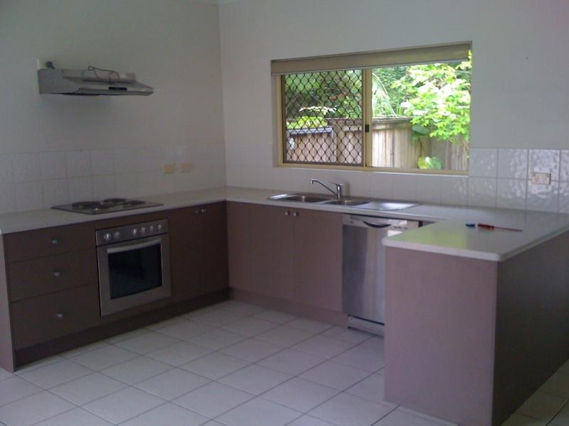 2/352 Port Douglas Rd, Port Douglas QLD 4877