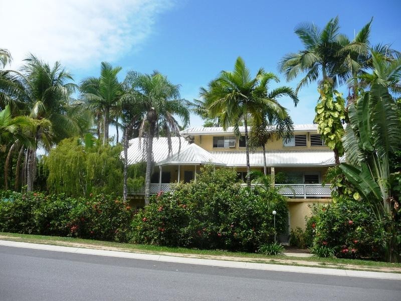 5/32 MOWBRAY STREET, Port Douglas QLD 4877