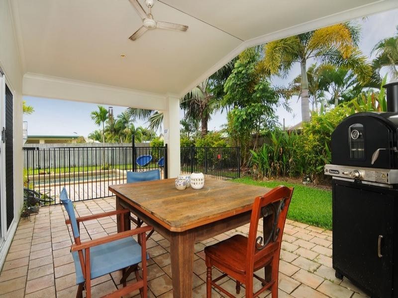 24 Brolga Street, Port Douglas QLD 4877