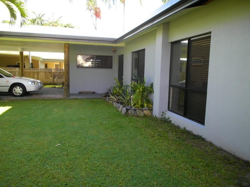 24 ALBATROSS CLOSE, Cooya Beach QLD 4873
