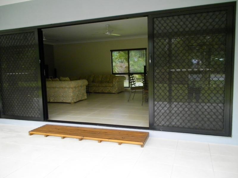 24 ALBATROSS CLOSE, Cooya Beach QLD 4873
