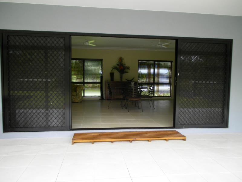 24 ALBATROSS CLOSE, Cooya Beach QLD 4873
