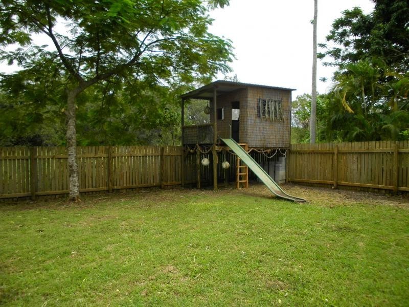 24 ALBATROSS CLOSE, Cooya Beach QLD 4873