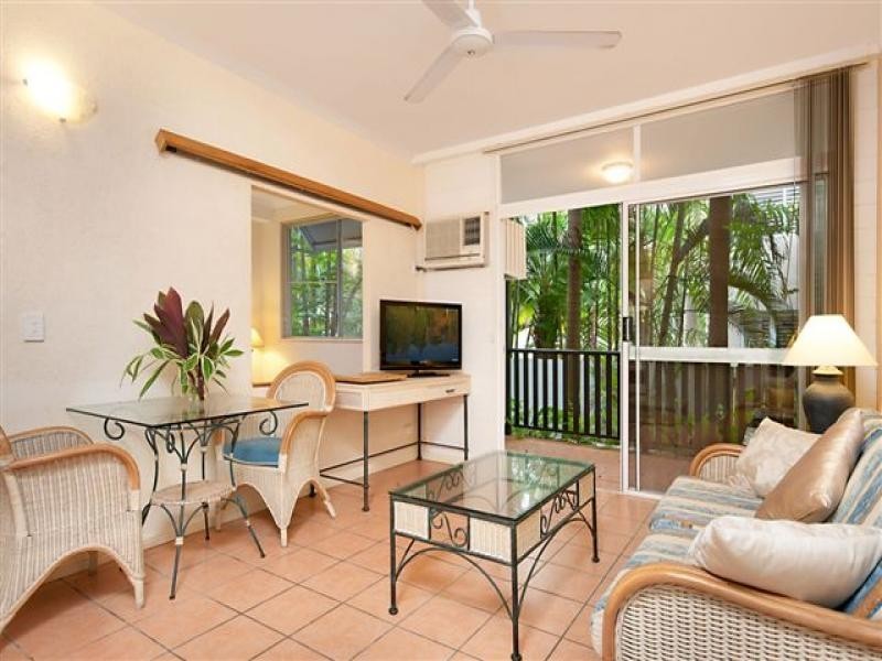 2/21 Davidson Street, Port Douglas QLD 4877