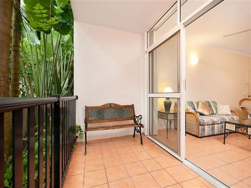 2/21 Davidson Street, Port Douglas QLD 4877