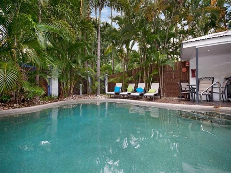2/21 Davidson Street, Port Douglas QLD 4877