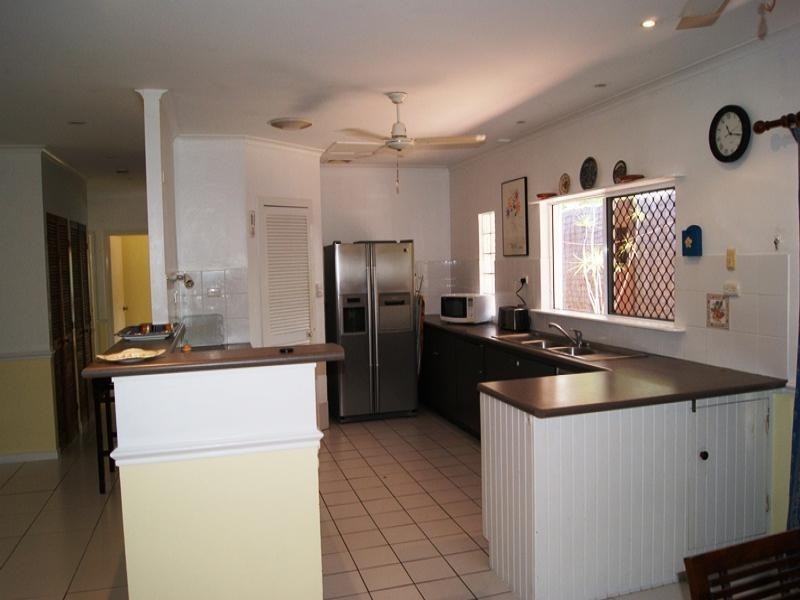 1 SPINNAWAY CLOSE, Port Douglas QLD 4877