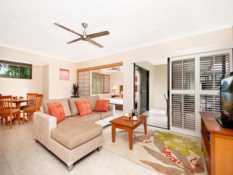 25, Shantara/, Port Douglas QLD 4877