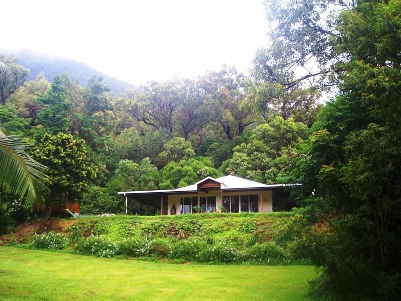 77-79 Reynolds Road, Oak Beach QLD 4877