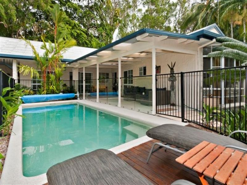 1/12A Andrews Close, Port Douglas QLD 4877