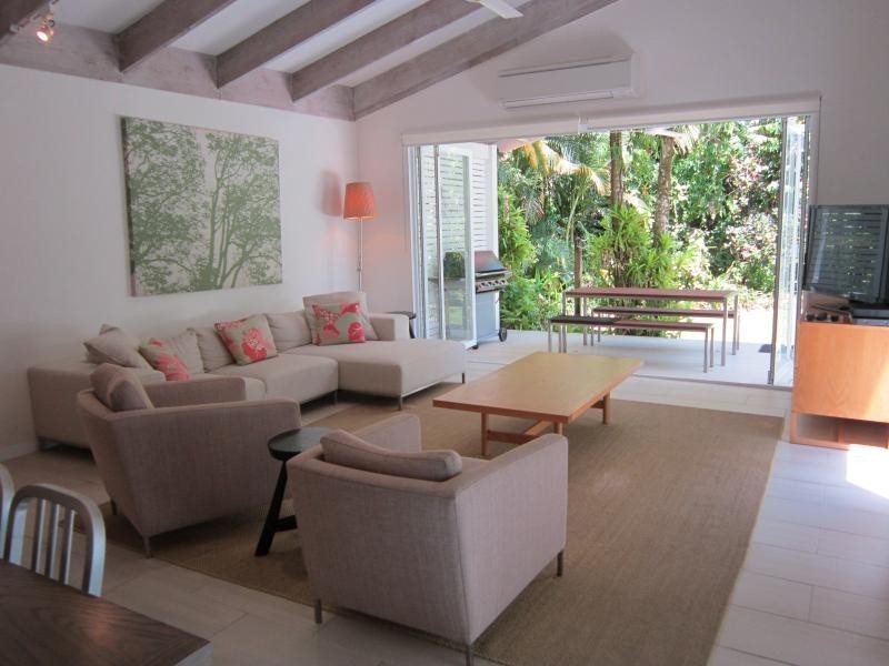 10 Sonata Close, Port Douglas QLD 4877