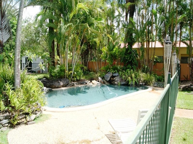 38 Endeavour St, Port Douglas QLD 4877