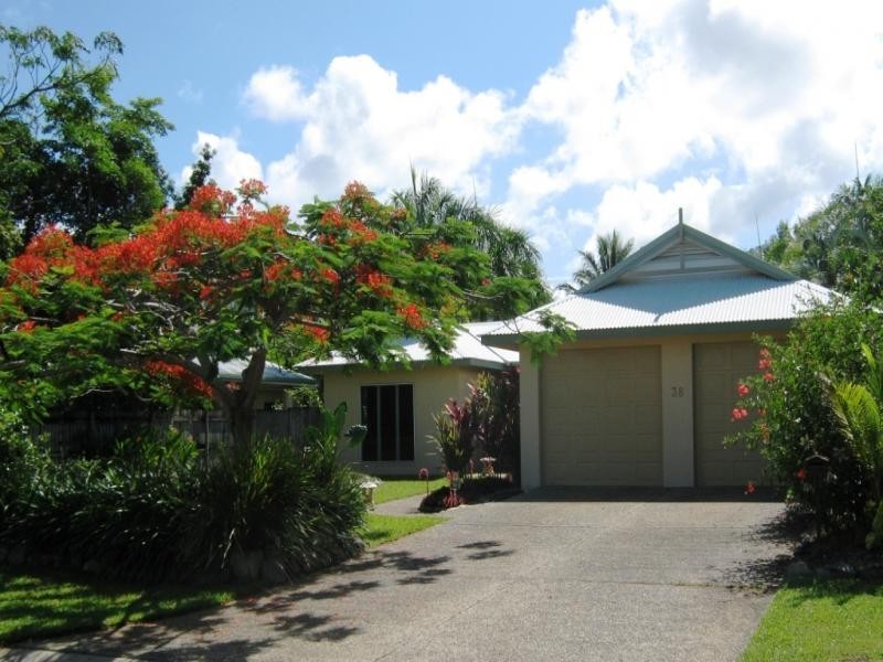 38 Endeavour St, Port Douglas QLD 4877