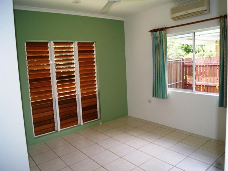 38 Endeavour St, Port Douglas QLD 4877