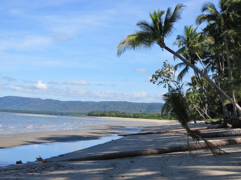 24 Marine Parade, Newell QLD 4873