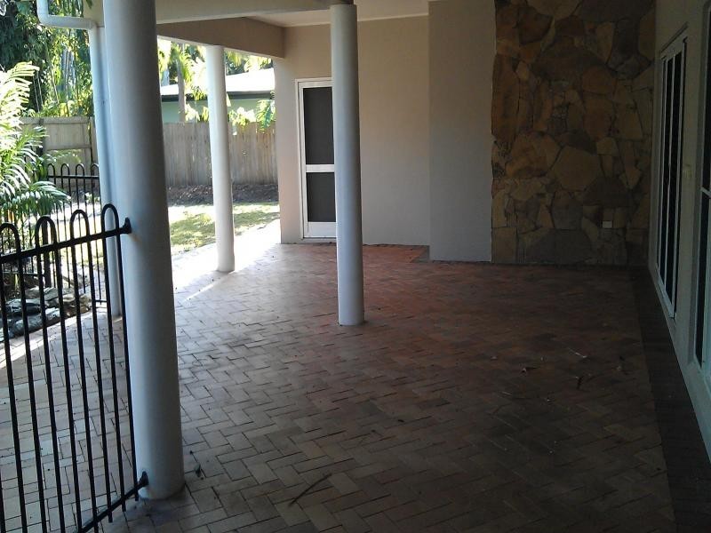 9 Trochus Cl, Port Douglas QLD 4877