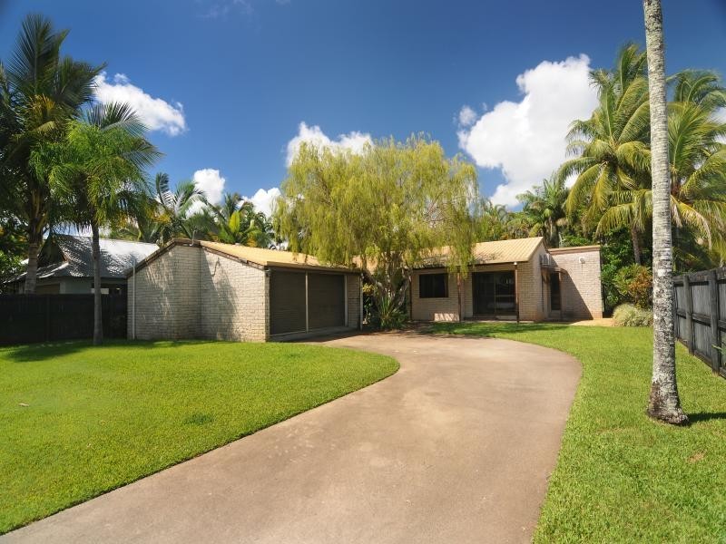 30 Limpet Avenue, Port Douglas QLD 4877