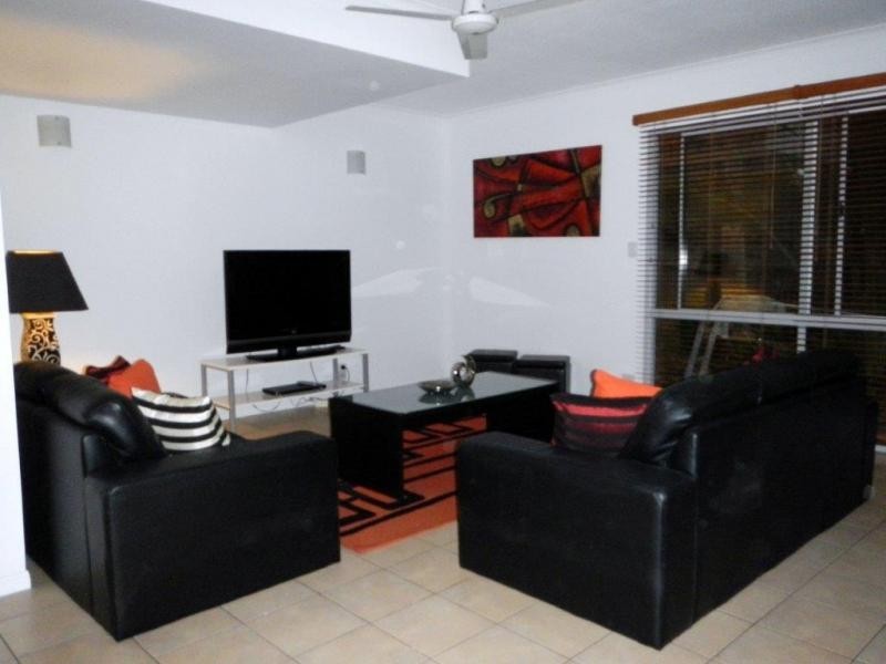 1/60 Mudlo St, Portland Green, Port Douglas QLD 4877