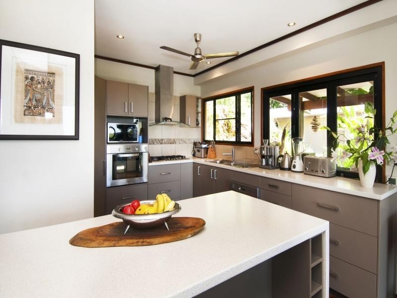 282 Mowbray River Rd, Mowbray QLD 4877