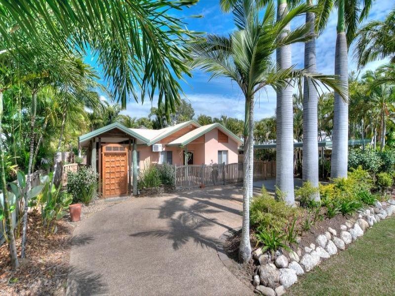 44 Endeavour Street, Port Douglas QLD 4877