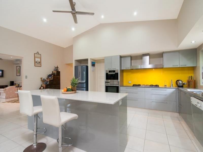 91  Mitre Street, Port Douglas QLD 4877