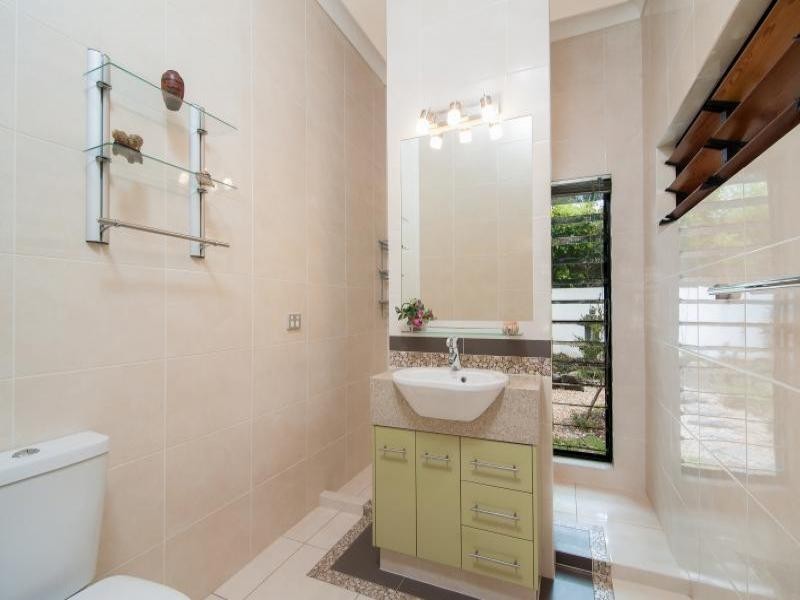 91  Mitre Street, Port Douglas QLD 4877