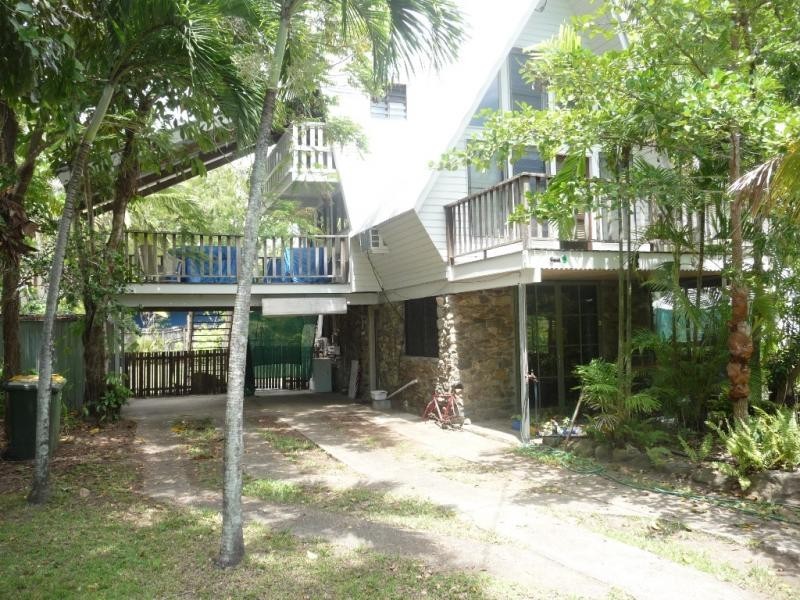 2/19 Sand Street, Port Douglas QLD 4877