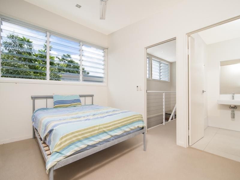 9 Oasis/4-8 Morning Close, Port Douglas QLD 4877