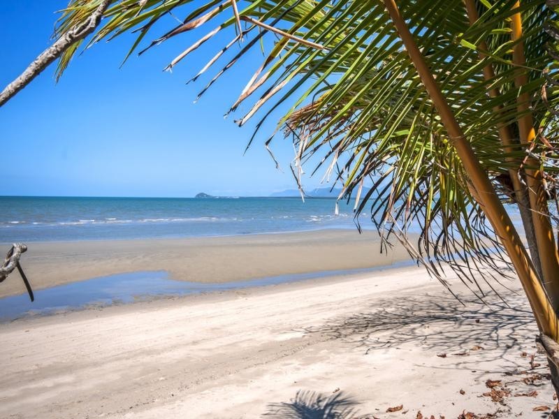 42 Marine Parade, Newell QLD 4873