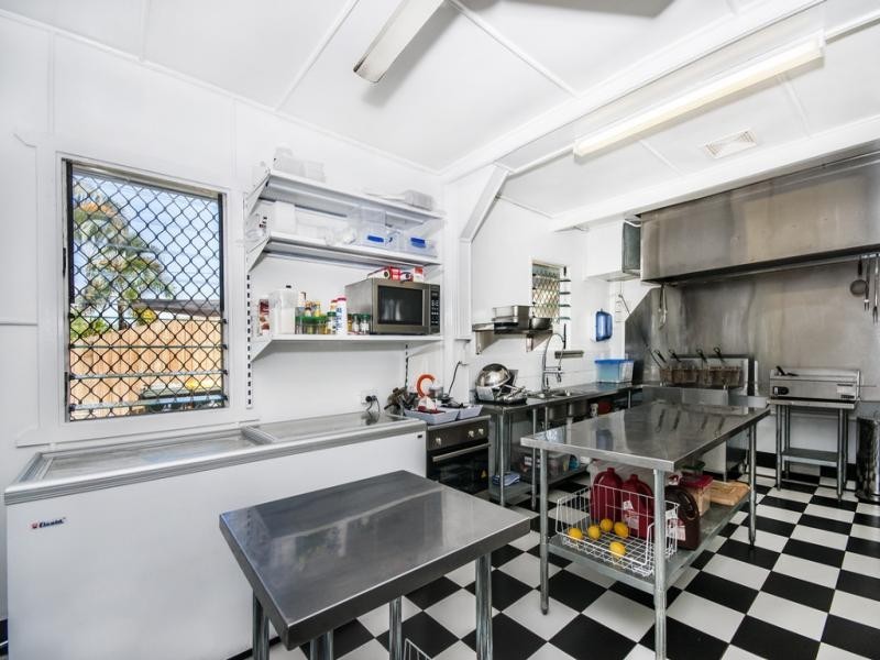 42 Marine Parade, Newell QLD 4873