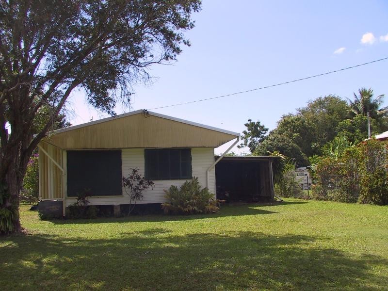 5 Enid May Lane, Mossman QLD 4873
