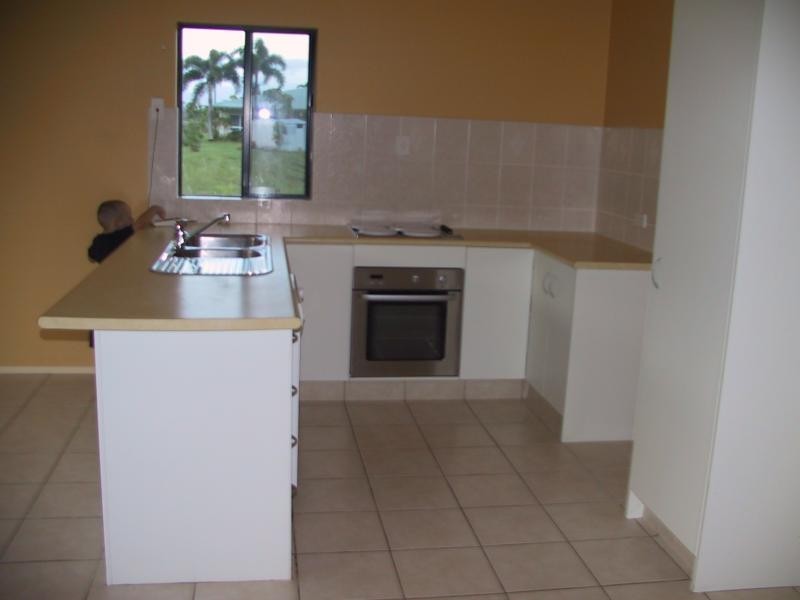 8 Sylvia Close, Wonga QLD 4873