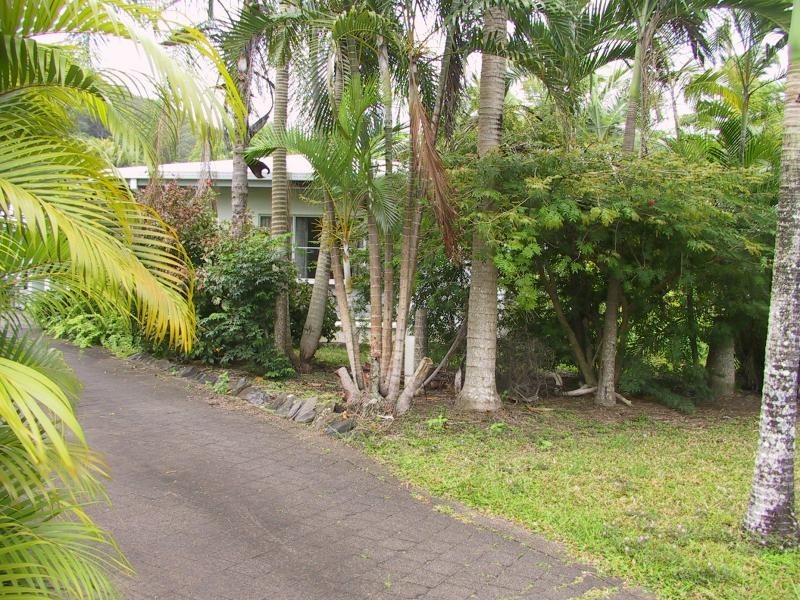 1/12 Marlin Drive, Wonga QLD 4873