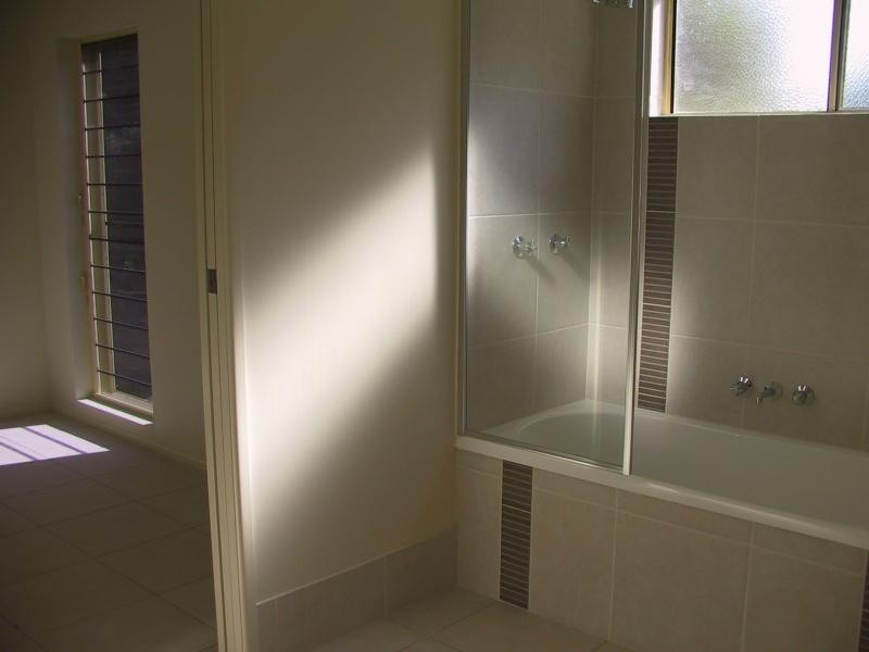 1 Camelia Close, Wonga QLD 4873