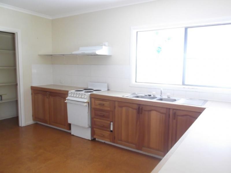 16 Barra Close, Wonga QLD 4873