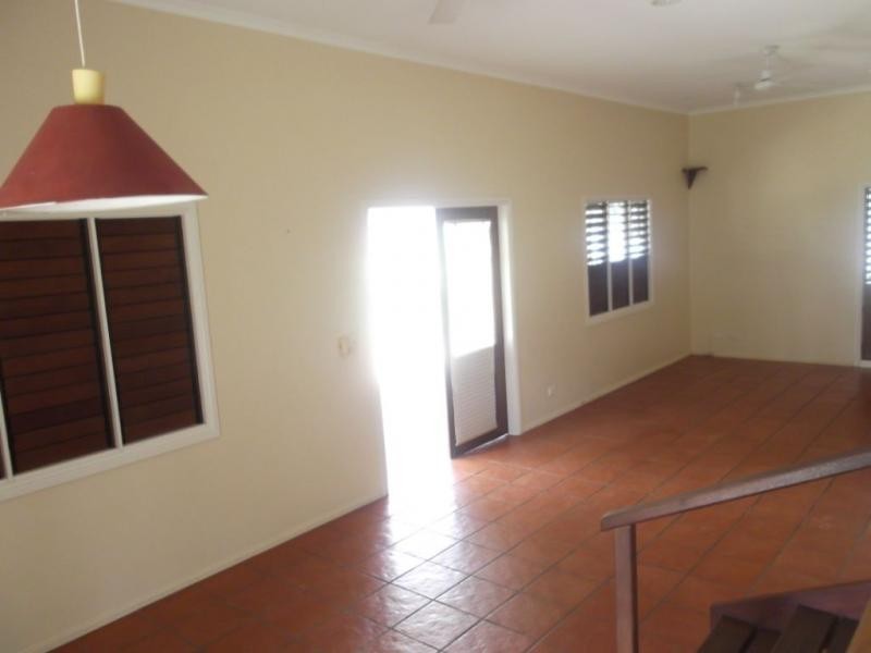 16 Barra Close, Wonga QLD 4873
