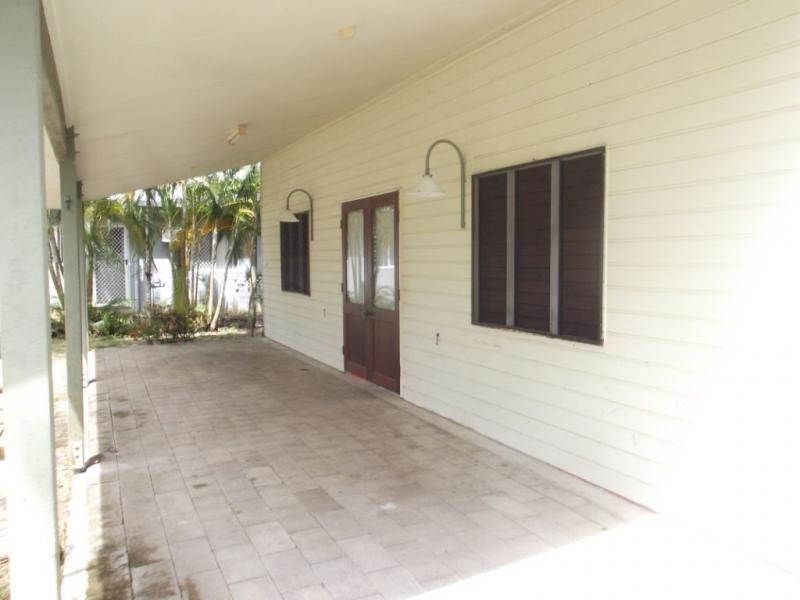 16 Barra Close, Wonga QLD 4873