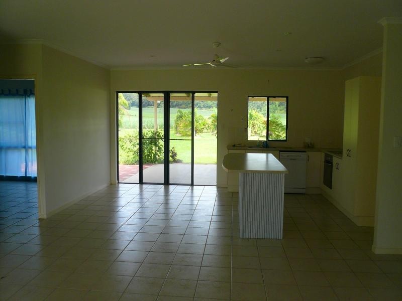 Miallo QLD 4873