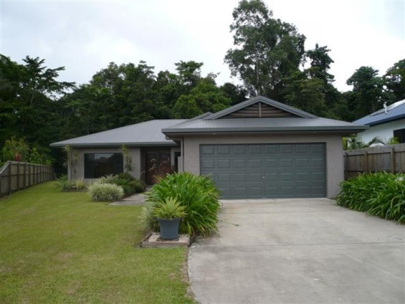 24 Whiteoak Ave, Mossman QLD 4873