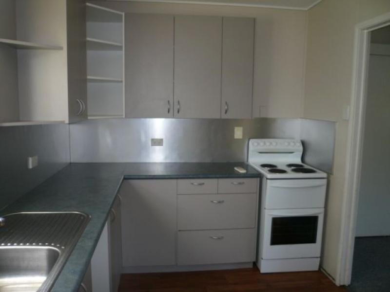 12 Andrews Street, Newell QLD 4873