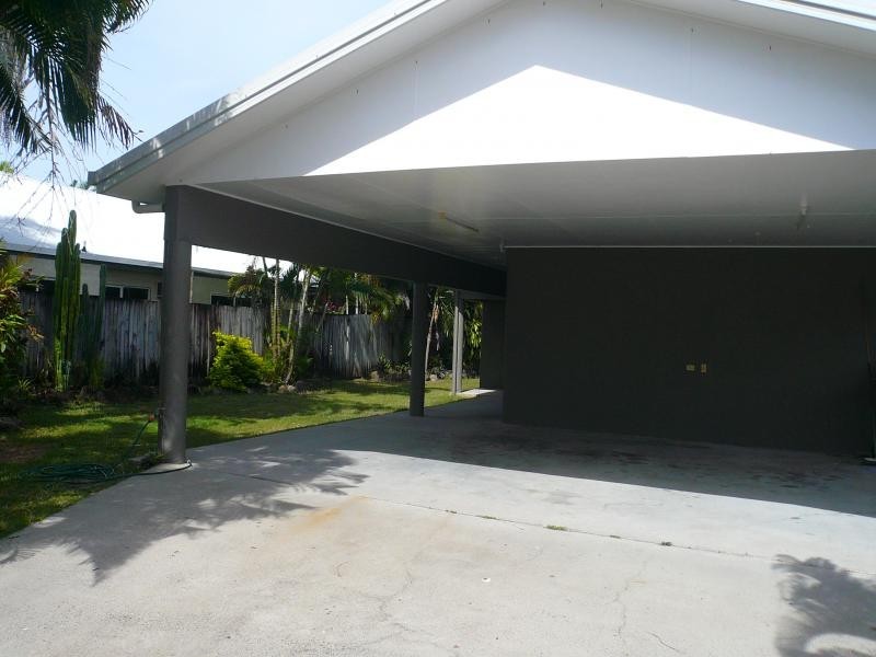 14 Thooleer Close, Cooya Beach QLD 4873