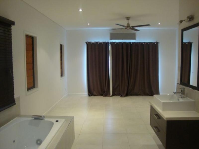 1 Daintree Horizon Dr, Mossman QLD 4873