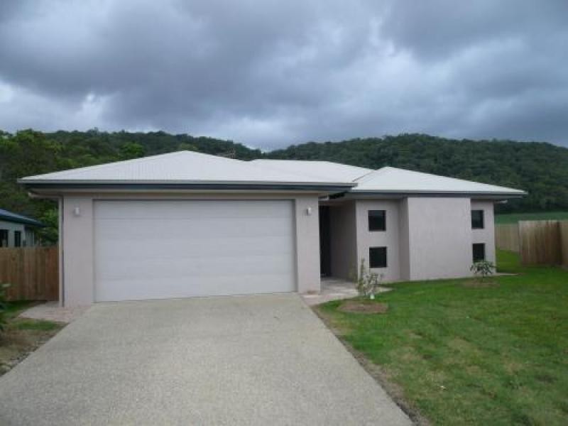 21 White Oak Ave, Mossman QLD 4873