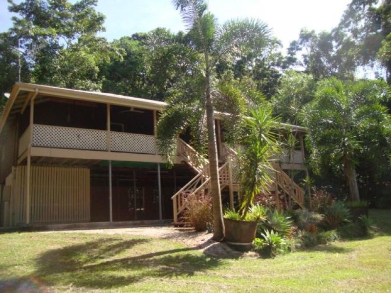 1 Coral Sea Drive, Mossman QLD 4873