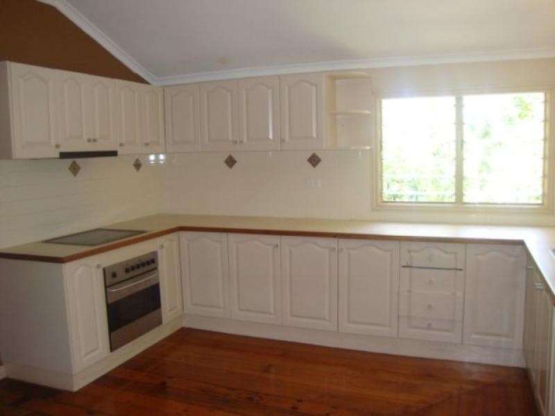 1 Coral Sea Drive, Mossman QLD 4873