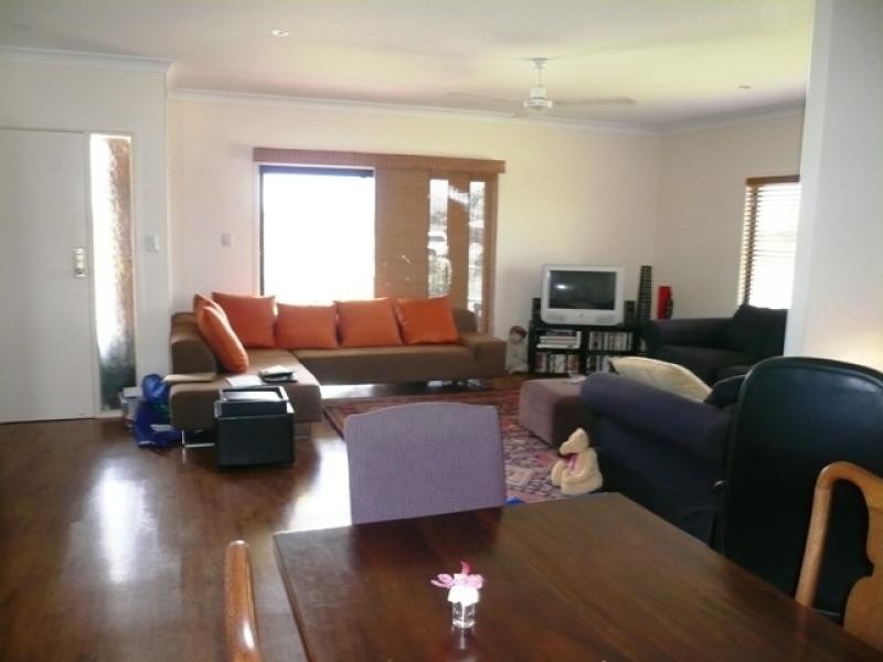 19 Bayil, Cooya Beach QLD 4873